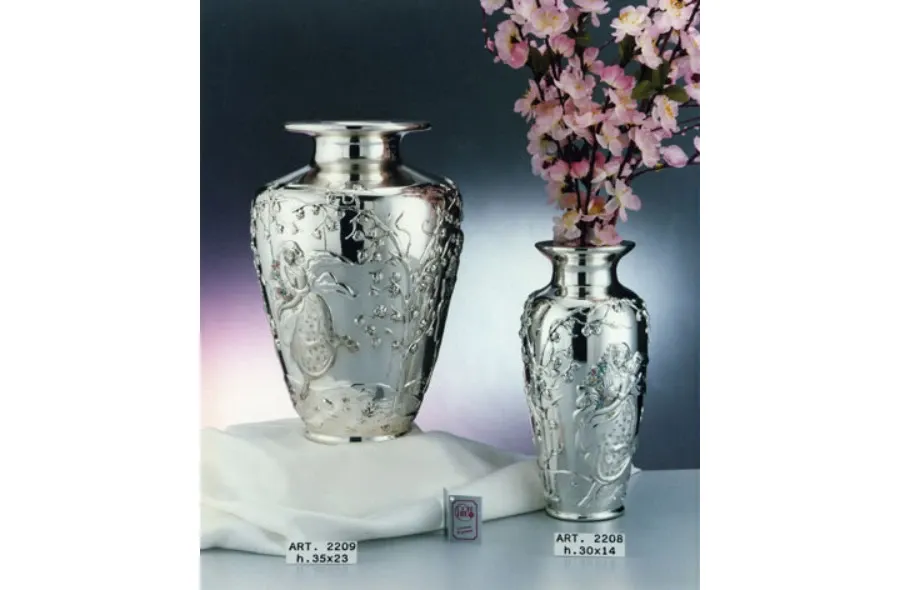 obrazek 1 Piękny zdobiony wazon na kwiaty