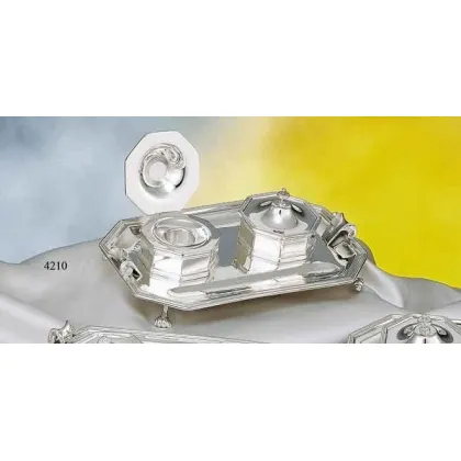 Picture A prestigious inkwell for your desk