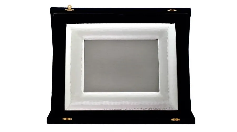 picture 1 Plate with a gift engraving - Astra Argenti