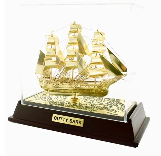 Picture Figurka statku Cutty Sark z damasceńską dekoracją - Anframa
