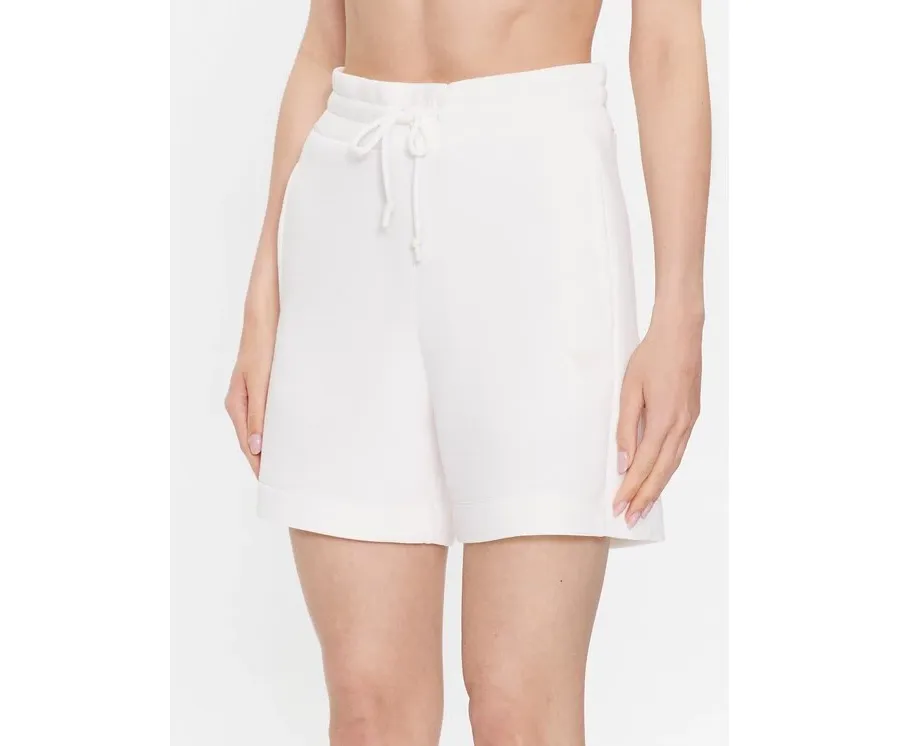 obrazek 1 Guess Szorty sportowe Elly V2YD10 K7UW2 Biały Relaxed Fit