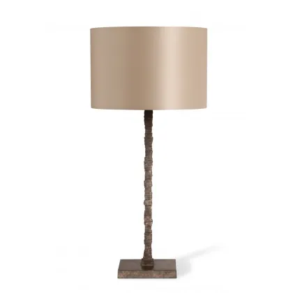 Zdjęcie Nowoczesna lampa salonowa z satynowym lub jedwabnym abażurem