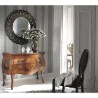 Zdjęcie Urokliwa antyczna komoda do sypialni z drewna wiśniowego