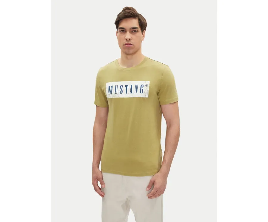 obrazek 1 Mustang T-Shirt Austin 1016274 Zielony Regular Fit