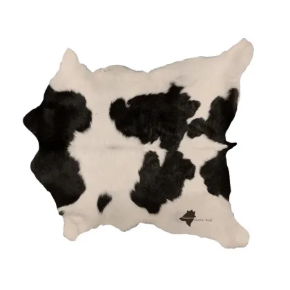 Zdjęcie Piękny dywan z naturalnej skóry cielęcej