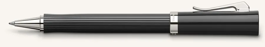 obrazek 1 Pióro kulkowe Intuition Black Fluted