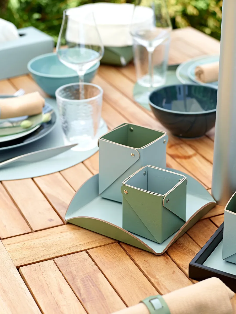 obrazek 2 Podkładka na sosy i przyprawy 15x15xH2,5 cm w kolorze jasnego błękitu