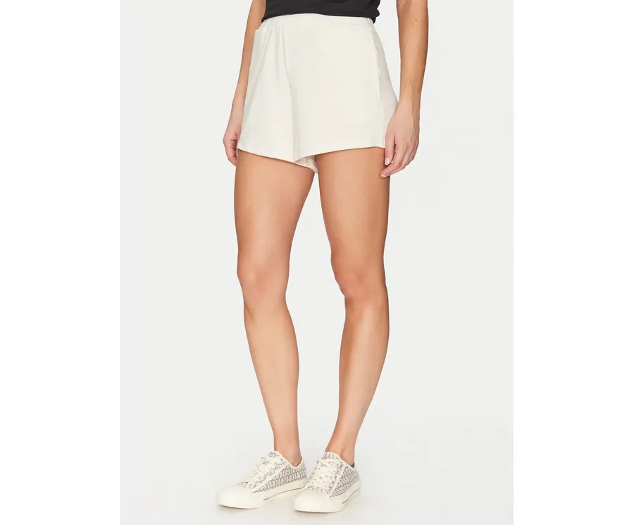 obrazek 1 Guess Szorty materiałowe O5GD06 KCQP2 Niebieski Regular Fit