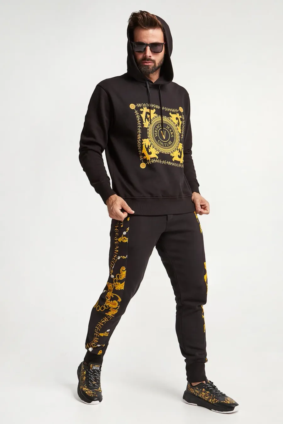 obrazek 1 Spodnie dresowe męskie VERSACE JEANS COUTURE Versace Jeans Couture