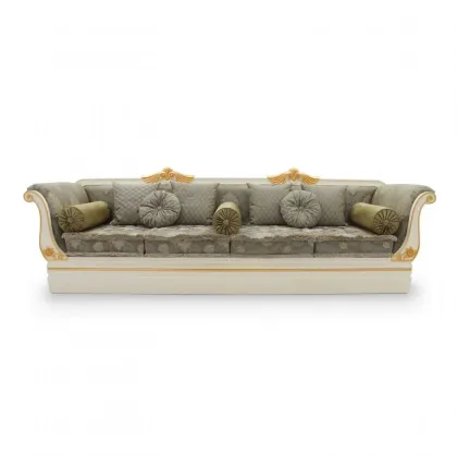 Zdjęcie Niezwykle elegancka sofa w klasycznym stylu ze strukturą drewna bukowego