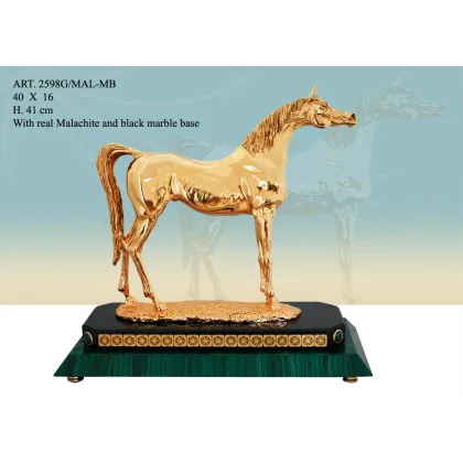 Zdjęcie Fantastyczna figura konia