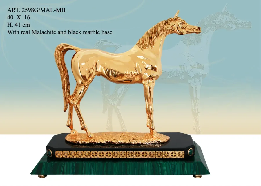 obrazek 1 Fantastyczna figura konia