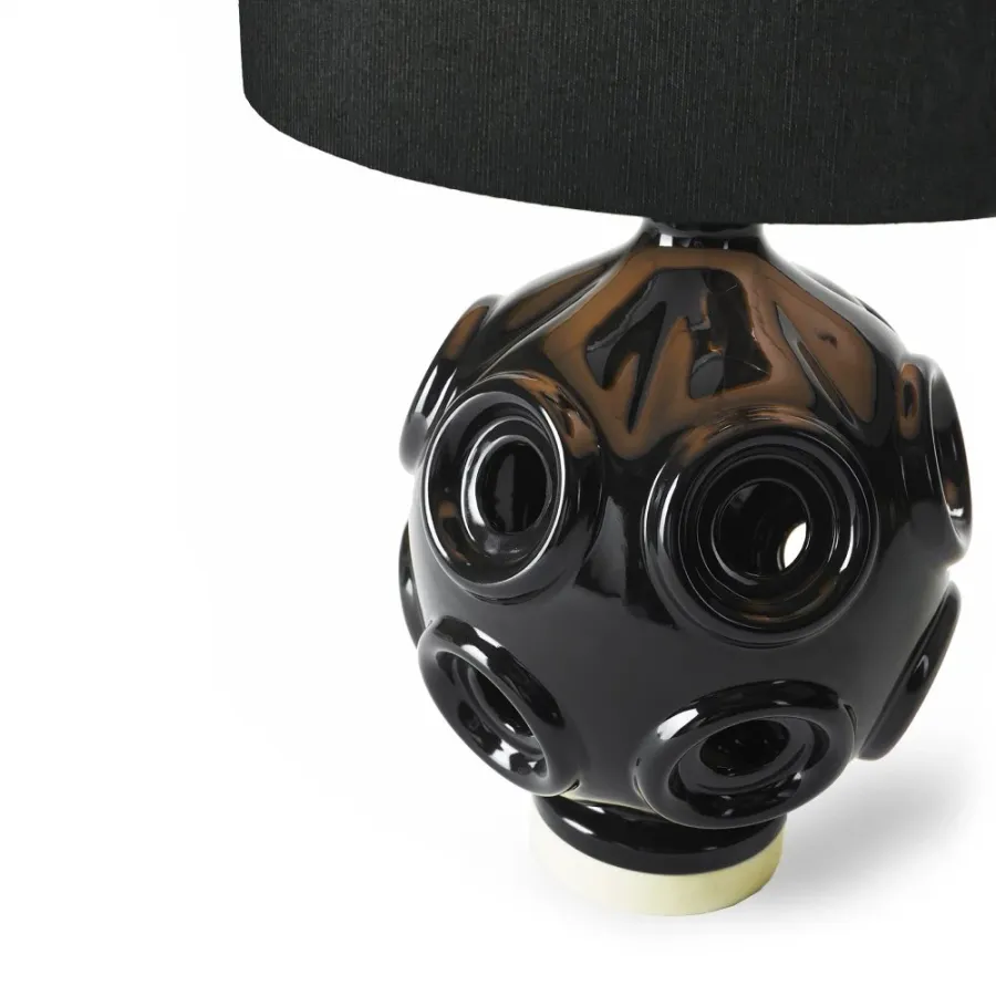 obrazek 2 Ceramiczna lampa stołowa z drewnianą podstawą i abażurem z tkaniny H.86xL.46xP.46 cm