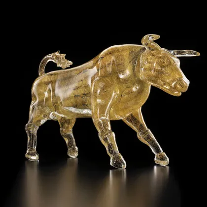 Zdjęcie Byk z rogami, cały z 24-karatowego złota Murano