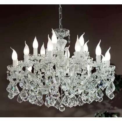 Zdjęcie Ekskluzywny żyrandol Mariateresa z metalową ramą pokrytą szklanymi ramionami i przezroczystymi kryształowymi zawieszkami - Il Paralume Marina