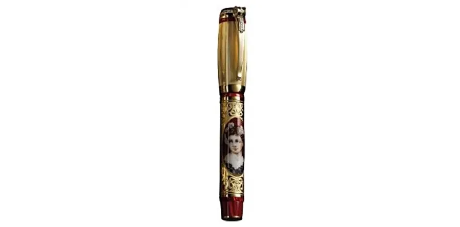 picture 4 Royal Gold/Celluloid/Diamonds Fountain Pen - Traviata - Serie Emozioni in Musica