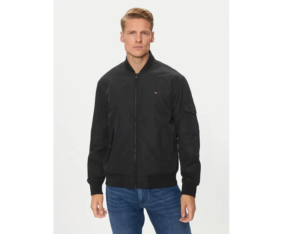 obrazek 1 Tommy Hilfiger Kurtka bomber MW0MW35658 Czarny Regular Fit