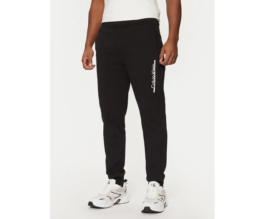 obrazek 1 Calvin Klein Spodnie dresowe K10K114342 Czarny Regular Fit