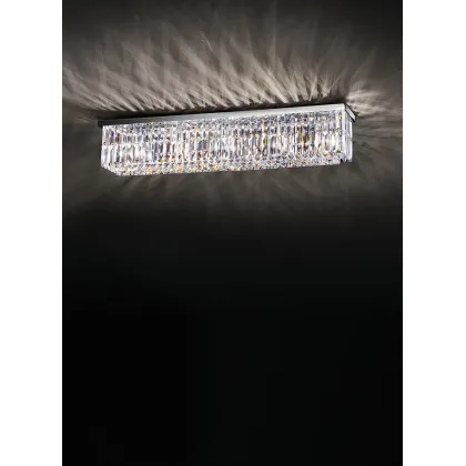 Zdjęcie Osobliwa lampa sufitowa od włoskiego producenta