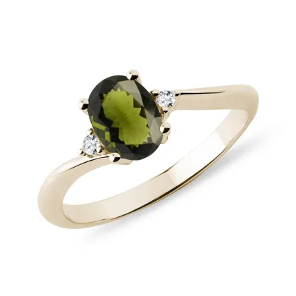 Zdjęcie Pierścionek z żółtego złota z mołdawitem i brylantami KLENOTA
