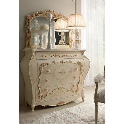 Zdjęcie Stylowe klasyczne lustro na komodę