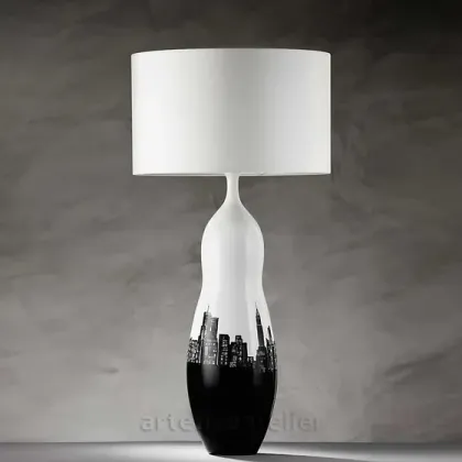 Zdjęcie Lampa stojąca z ceramiczną podstawą z widokiem Nowego Jorku
