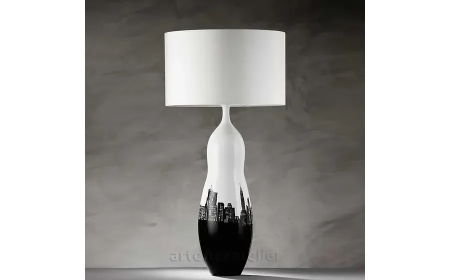 obrazek 1 Lampa stojąca z ceramiczną podstawą z widokiem Nowego Jorku