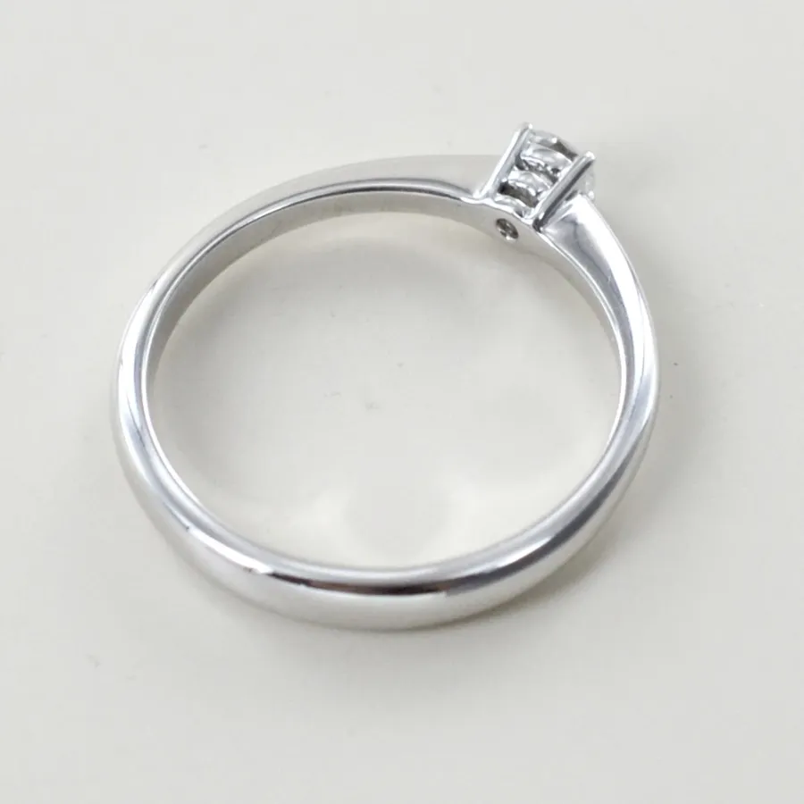 obrazek 7 Średni pierścionek Solitaire z diamentem 0,15 karata