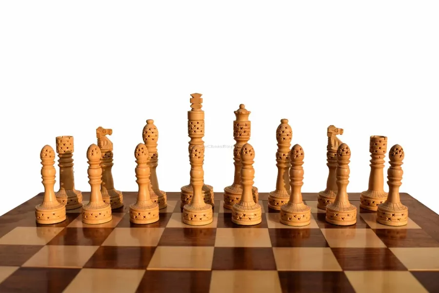 obrazek 4 Stylowe drewniane figury w kształcie wieży do gry w szachy - The Chess Empire