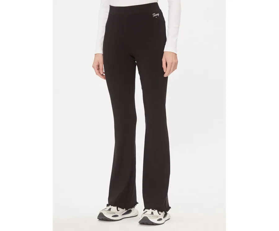 obrazek 1 Tommy Jeans Spodnie materiałowe DW0DW17311 Czarny Flare Fit