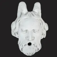 Picture Garden sculpture - mask of a horned figure - Italpark
