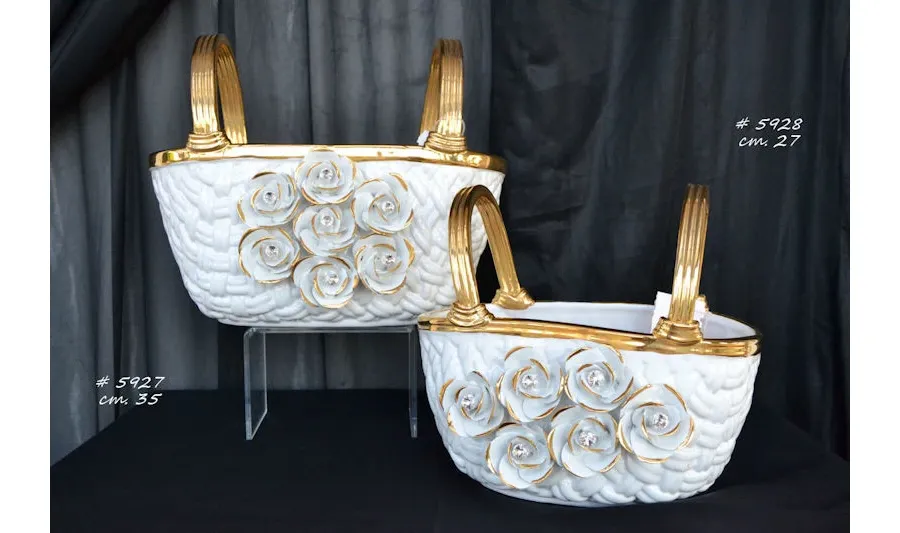 picture 1 Luxurious interior decorations