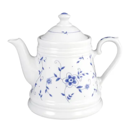 Picture A porcelain tea kettle decorated with a decorative floral motif in a classic style - Tettau