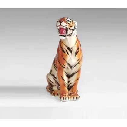 Picture A wonderful statue of a tiger - Il Gattopardo