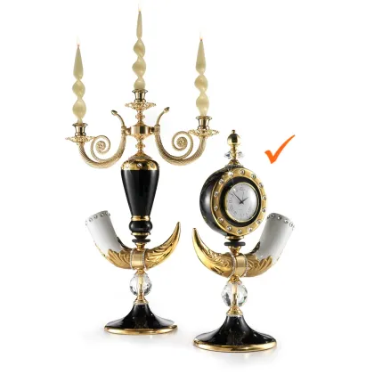 Zdjęcie Śliczny zegar z rogiem - włoski producent