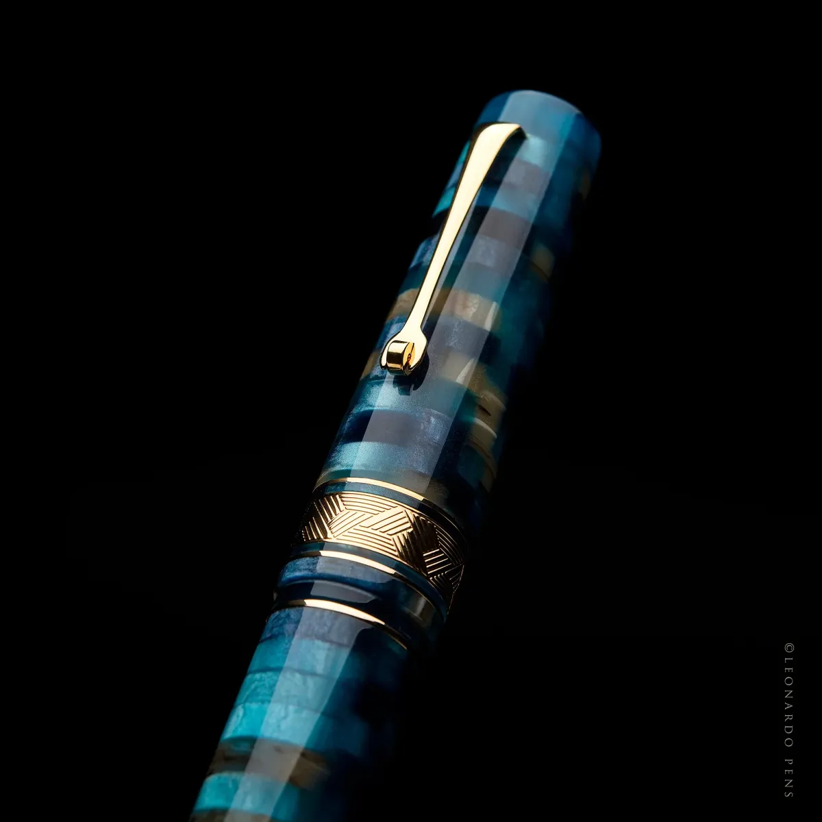 Beautiful blue Leonardo fountain pen 
