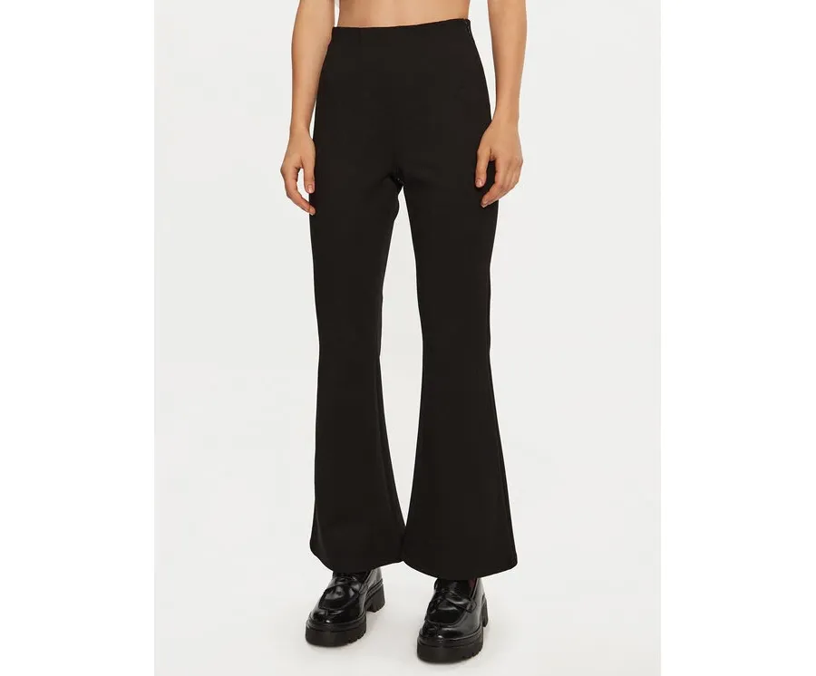 obrazek 1 Vero Moda Legginsy Augusta 10313053 Czarny Flared Fit