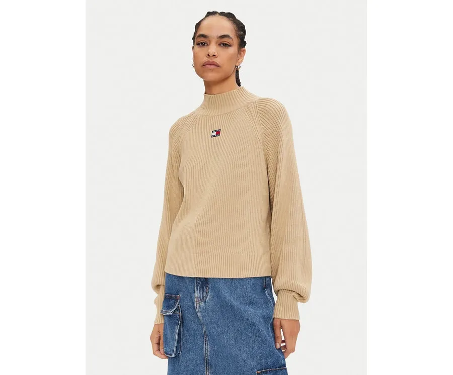 obrazek 1 Tommy Jeans Golf Badge DW0DW19912 Beżowy Relaxed Fit