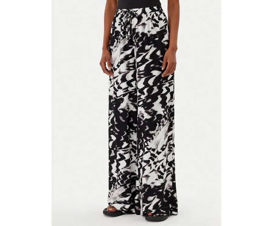 obrazek 1 Calvin Klein Swimwear Spodnie palazzo KW0KW02823 Czarny Relaxed Fit