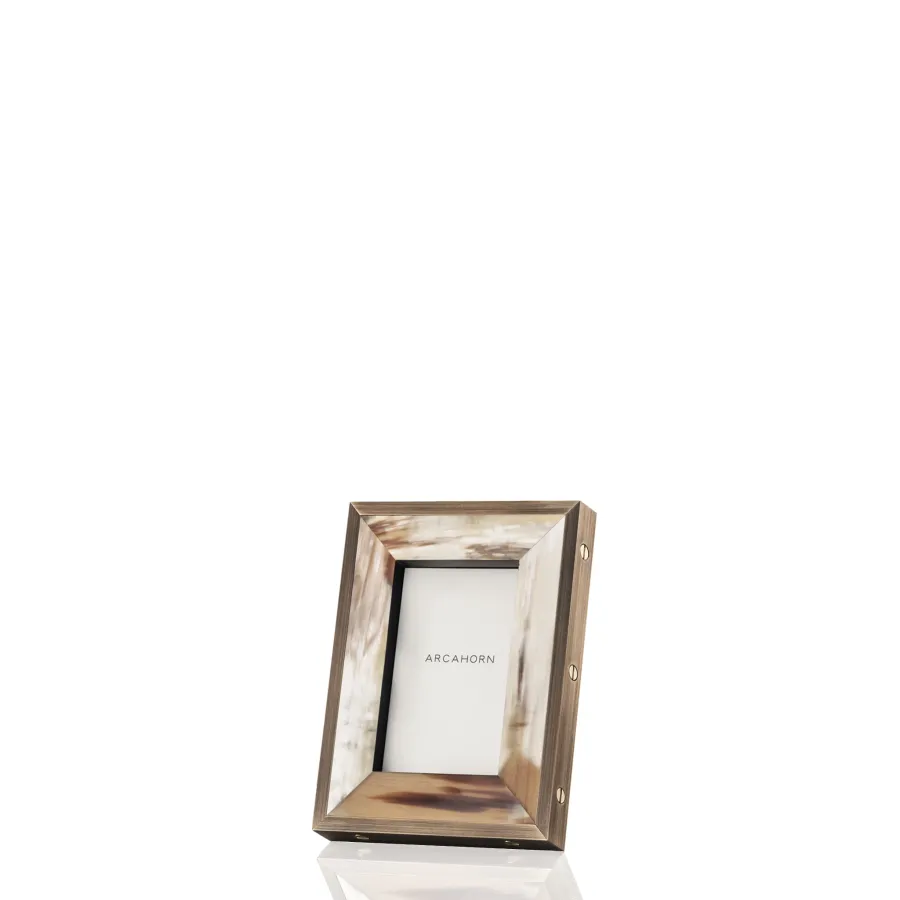 picture 2 Original photo frame made of the highest quality materials - Arcahorn