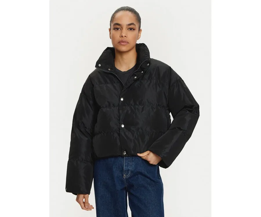obrazek 1 Converse Kurtka puchowa Super Puffer 10026797-A01 Czarny Relaxed Fit