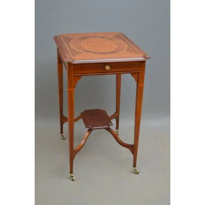 Zdjęcie Bardzo atrakcyjny edwardiański, mahoniowy stół z geometrycznie inkrustowanym blatem - antyk