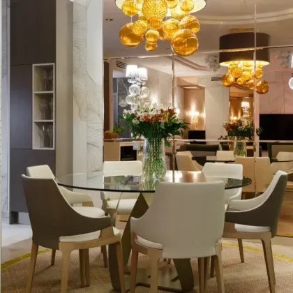 Zdjęcie Cudowny włoski żyrandol wykonany ręcznie ze szkła murano - do salonu