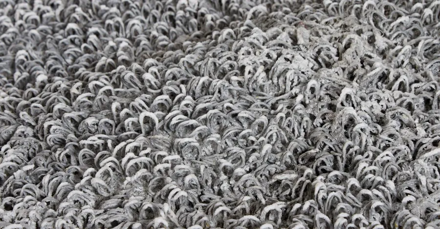 obrazek 4 Dywan z prawdziwego metalu (istnieje jeden na świecie) - METAL RUG: ALUMINIUM
