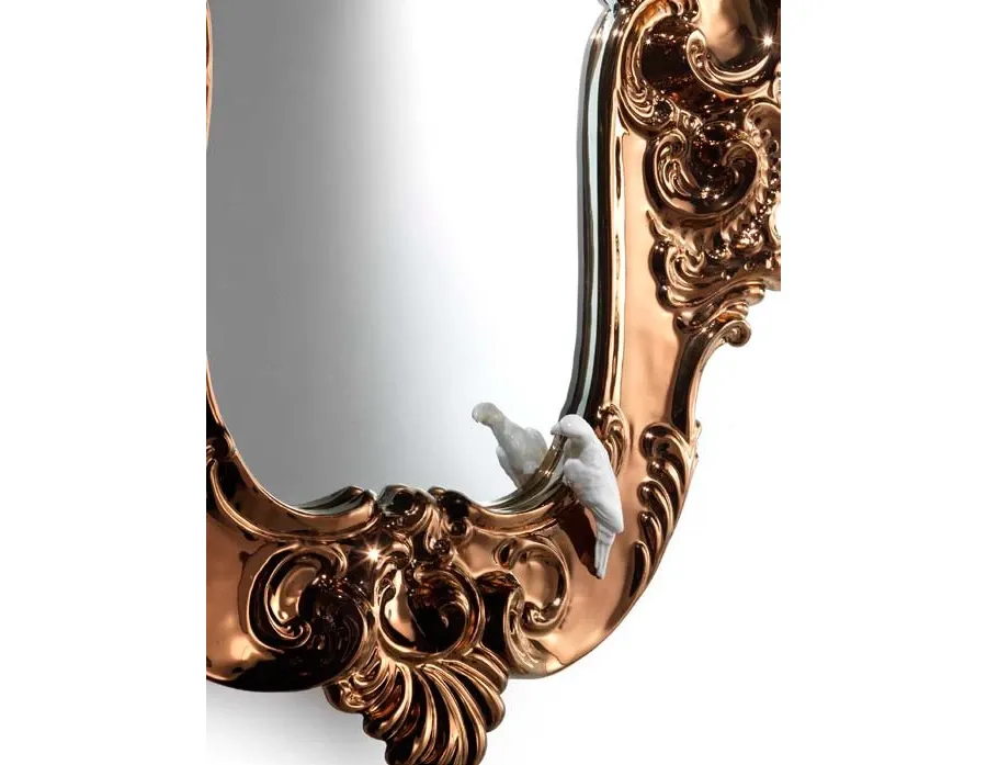 picture 2 Small elegant mirror 