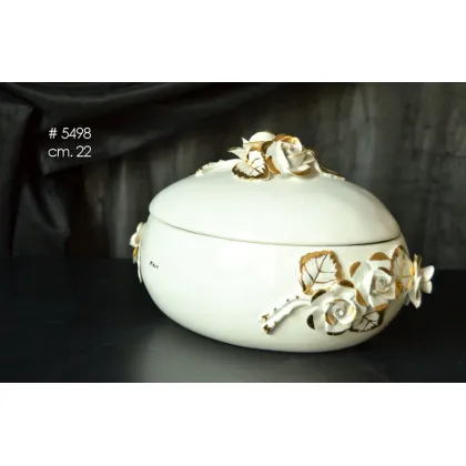 Zdjęcie Eleganckie owalne pudełeczko z porcelany
