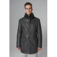 Picture Elegant men's sheepskin coat for winter days