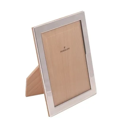 Picture A unique Italian photo frame made of silver - Pampaloni