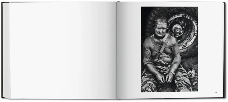 obrazek 10 Książka Sebastião Salgado. Kuwejt. Pustynia w ogniu - Taschen