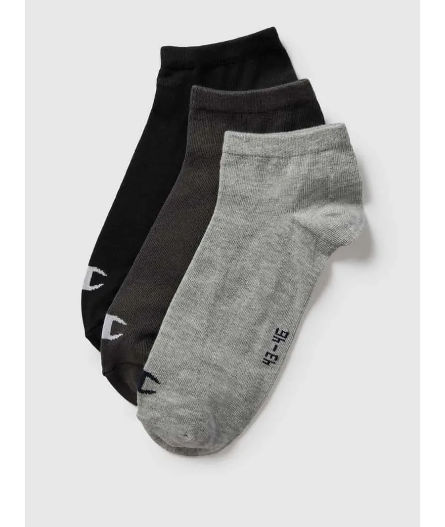 obrazek 1 Krótkie skarpety z detalem z logo w zestawie 3 szt. model ‘Sneaker Sock’